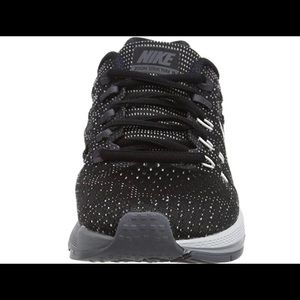 WOMENS NIKE AIR ZOOM 19 RUNNING BLACK TRAINERS